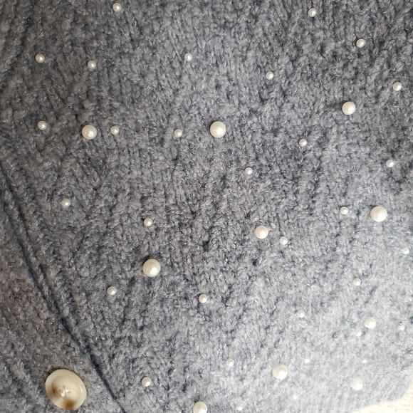 Lush Grey Cardigan Sweater Pearls Embelished XL - Picture 6 of 9